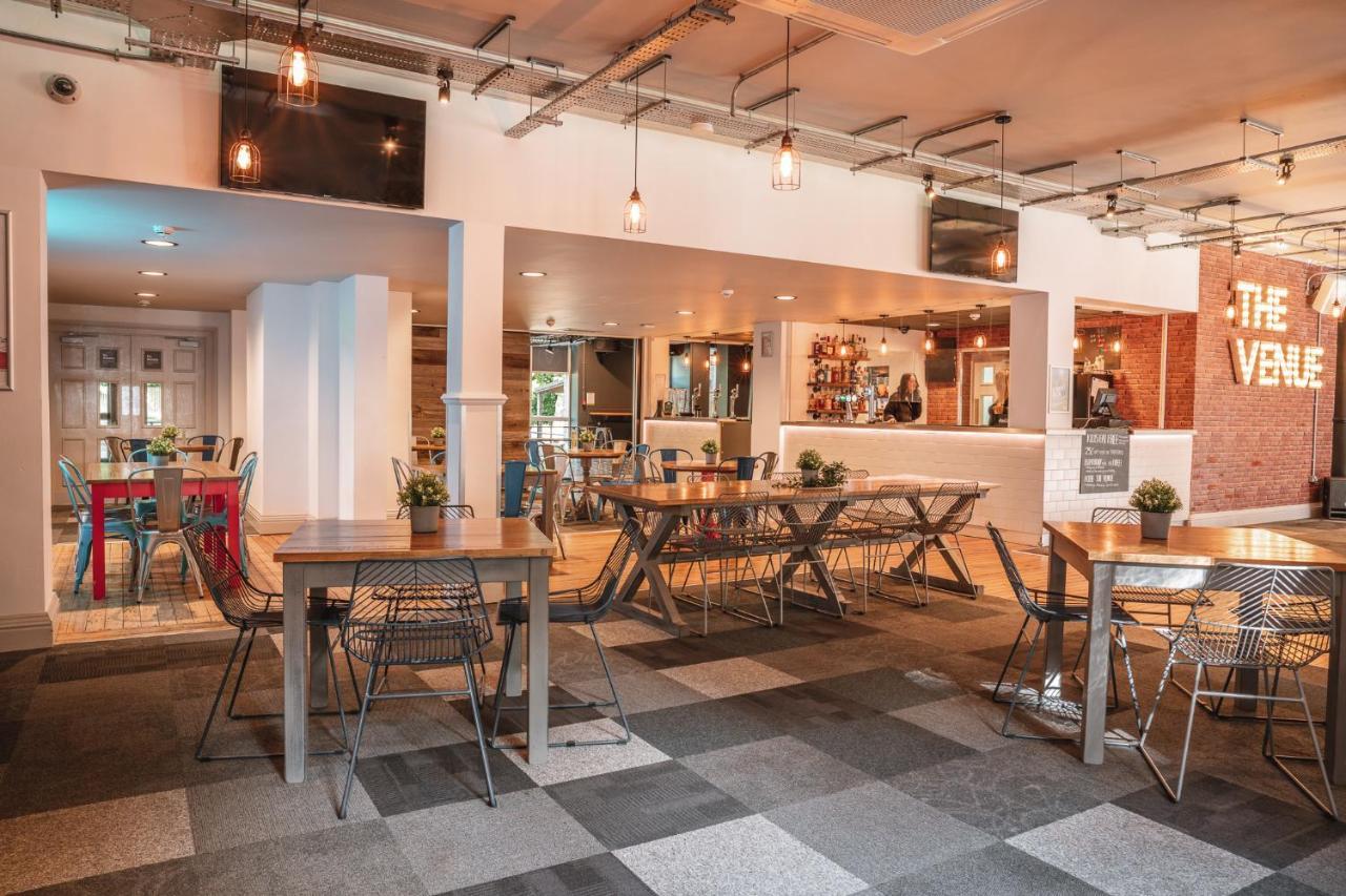 The Venue Serviced Apartments 허더즈필드 외부 사진